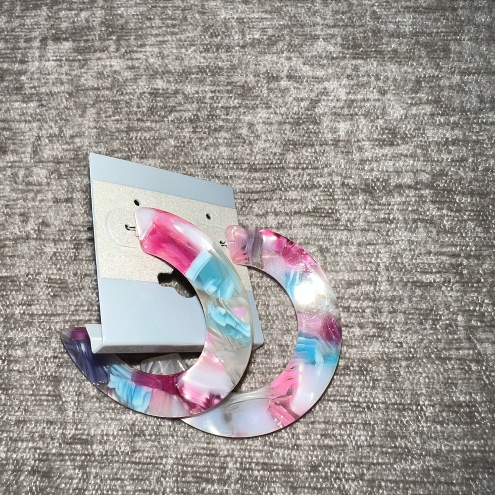 resin flower hoop earrings from boutique